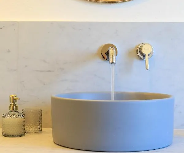 Apartment Virgilio - By Impero House