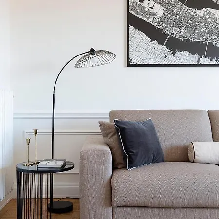 Virgilio - By Impero House Apartman Stresa