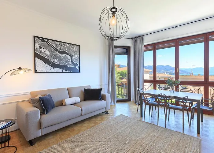 Virgilio - By Impero House * סטרסה